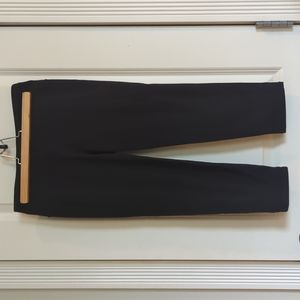 Athlete Leggings. Capri Length. Size Small.